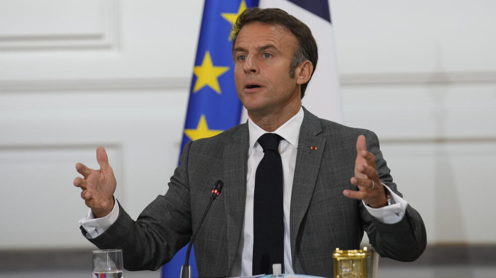 فرنسا: ماكرون يقول إنه اختار "الاستمرارية والكفاءة" في إطار التعديل الحكومي الأخير